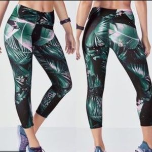 Fabletics Crop Top & Leggings Set Size Large